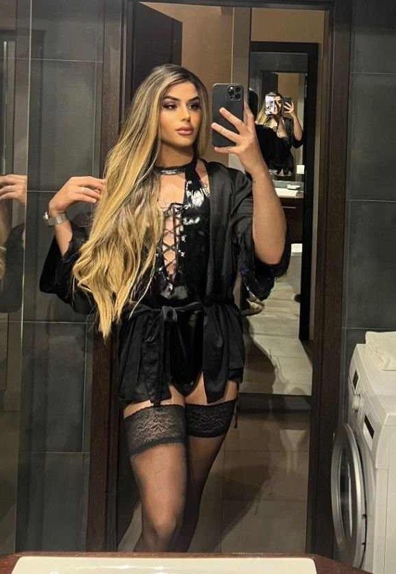 Camila santa cruz 4